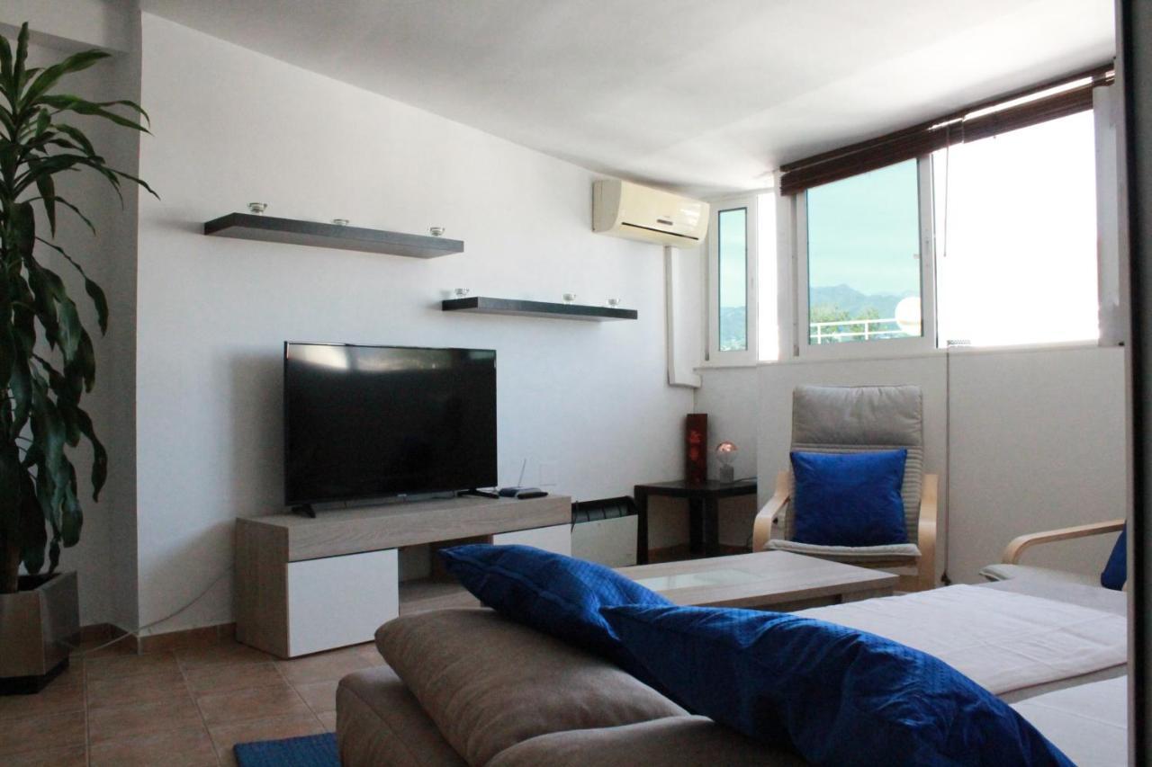 Apartment Sirena Beach Nerja Buitenkant foto