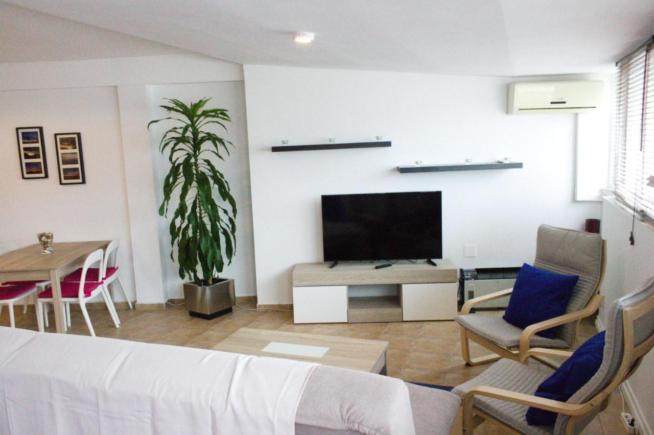 Apartment Sirena Beach Nerja Buitenkant foto